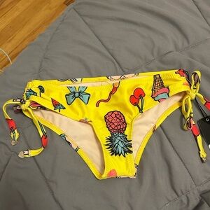 NWT Wildfox Emoji Ruched Boyshort Bikini Bottom size Extra Small XS
